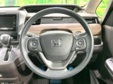 【ステアリングスイッチ】運転中、前方から目線をそらすことなく、オーディオ等の操作が可能な便利機能!安心&快適なドライブを演出してくれます♪