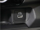 ◆USBチャージャー◆使いやすい場所に装備されています。