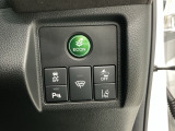 ホンダが推し進める総合先進安全装備のセンシング搭載! 衝突や斜線はみだしなどの危険が予測される時、センサーが警告。ヒューマンエラーを高度先進技術が補完してくれます。