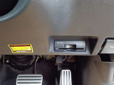 【ETC2.0車載器装備】 高速道路・首都高速、アクアライン走行時に便利な、ETC2.0装着車です。