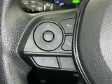 ステアリングスイッチ装備!運転しながら手元でオーディオの操作などができます。