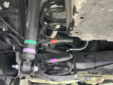 お車を安心してお乗りいただく為には、足回りの定期点検が欠かせません。サービスサポート(有償保証)では無料点検もご提供しており、安心のカーライフをお過ごしいただけるサポート体制が整っています。