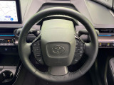 【純正革巻きステアリング】上質な革を使用することで、手にしっかり馴染みとても運転しやすいハンドルです♪