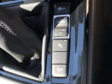 車両の詳細、ご質問につきましては、営業スタッフまでお気軽にご連絡下さいませ。遠方のお客様には実車の詳細動画送信も承ります。お問合せをお待ち致しております。