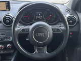 A1 1.0 TFSI スポーツ 本革シート 修復歴無し