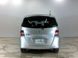 製造年月日=2012/05/29 認定型式=DBA-GB3 エンジン=1.5L i-VTEC ミッション=CVT ボディカラーコード=NH-700M 駆動=FF 定員5名 ドア数=5