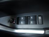 トヨタ認定中古車保証付!(1年間、距離無制限 HV車はHV保証付) 別途延長保証もご用意しております♪ ぜひ現車を確認にご来店ください