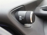 トラクションコントロールが装備されております♪すべりやすい路面での発進時や加速時にタイヤの空転を抑え、駆動力確保に貢献する機能です☆詳細は販売店スタッフまでおたずねください!