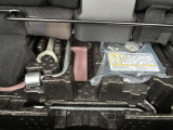 緊急用車載工具とパンク修理キット完備