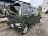 おクルマのことならなんでもご相談ください。車検や板金塗装や整備、各種パーツの取り付けなどももちろん対応可能です。何かあったときはレッカー対応も可能です。