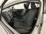 運転席、助手席です。クリーニング済みで綺麗になっております。