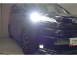 話題のLEDヘッドランプが採用されております! 省電力で長寿命、しかもとても明るく熱くなりにくい性質を持ったライトになります。虫も寄ってきにくい性質も持っております。