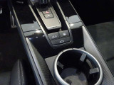 Porsche認定中古車を多数展示しております。お気軽にお問い合わせください【Porsche center滋賀】