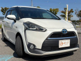 当店は、新車〜登録済未使用車、お買い得軽自動車まで、多数在庫しております♪軽自動車の事なら全て当店にお任せください!目玉車両もございますので、ぜひ一度軽ワールドへお越しくださいませ!