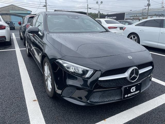 Aクラスセダン A250 4マチック 4WD 禁煙車 純正10.25インチナビ
