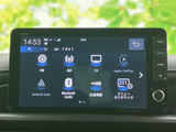 ラジオやテレビ、スマートフォン連携などの音源を画面から選択できます。聴きたい内容に合わせて項目を切り替えられるため、通勤や休日のお出かけでも便利にお使いいただけます。
