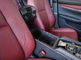 当社自慢のトータルカークリーニングを施工済み。ボディの磨きはもちろん、車内の消臭・除菌・エンジンルームの清掃まで施しています。他社とは一線を画す高い商品価値をお届け致します★☆★☆