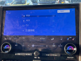 【Bluetooth】ナビゲーションと携帯電話/スマートフォンをBluetooth接続することができます。接続するとハンズフリーで使用することができるので、とても便利です!