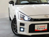 LEDヘッドライト&フォグライトで夜道を明るく照らしてくれるので安心♪