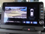 お出掛けする際もナビがあれば安心です。バックモニター付なので駐車の際も楽々車庫いれ!