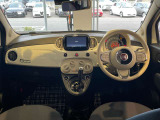 ご覧いただきありがとうございます。当店はショールーム内と屋外展示場に選りすぐりのFIAT・ABARTH・Alfaromeoの正規認定中古車を展示しており、在庫車両はできる限り多く撮影、掲載してご案内しております。