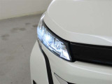 消費電力が少なく長寿命のLEDヘッドランプを装備しております。