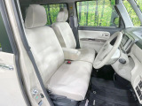 運転席シート廻りは使用感も少なく、良好な状態となっています。丁寧に使われていたことがよくわかりますね。