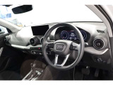 Q2 35 TFSI アドバンスド 