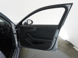 ドアを開けると上質で上品な室内空間が広がり細部までこだわったAudiデザイン性と、物づくりのこだわりを感じて頂けます。詳しくは0078-6002-900146中古車スタッフまで