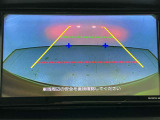 【バックカメラ】駐車時に後方がリアルタイム映像で確認できます。大型商業施設や立体駐車場での駐車時や夜間のバック時に大活躍!運転スキルに関わらず今や必須となった装備のひとつです!