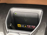おくだけ充電が装備されております。