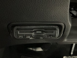 【ETC車載器】もはや必須アイテムのETCを搭載!高速道路のご利用時にとても便利!わずらわしい料金所での現金支払いが不要となりスムーズに通過できます♪