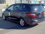 ご家族をのせてお出かけしやすい3列シートのお車です いかがでしょうか