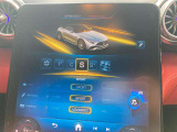 初年度登録から3年間は新車保証(メルセデスケア)を継承して、ご利用になれます。メルセデスケアは一部消耗品や、定期点検までも保証対象となりますので、保証が広範囲です。※詳しくはスタッフまでお問合せ下さい