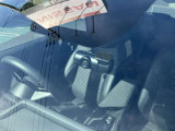 運転状況を映像と音で記録し、ドライブの思い出残しやドライバーの運転チェックができる、便利なドライブレコーダーを装備!車内安全対策に役立つ車内撮影付きで、安心です♪ナビ画面に映し出すので、便利です!