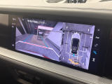 サラウンドビューモニターで車両周辺の確認をアシストします。