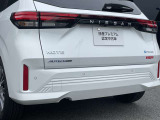 前後バンパーに踏み間違い防止センサー☆コーナーセンサーとしても活躍します♪