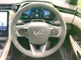 【ステアリングスイッチ】運転中、前方から目線をそらすことなく、オーディオ等の操作が可能な便利機能!安心&快適なドライブを演出してくれます♪