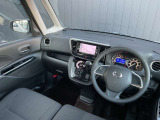 広々とした視界を体感できます。運転が楽しくなりますね。