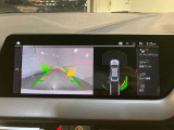 PDC(パーキングディスタンスコントロール)車両の前方や後方にある障害物までの距離を信号音とビジュアルで表示で知らせ狭いスペースでの駐車、車庫入れをサポートします。