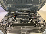 BMW 2.0L 直列4気筒ツインパワーターボ ガソリンエンジン :バルブトロニック(無段階可変バルブリフト)、ダイレクトインジェクションシステム、ダブルVANOS(吸排気無段階可変バルブタイミング)