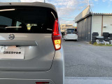 後続車からの視認性も良くスタイリッシュなLEDテールランプ