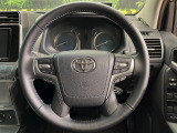 【純正革巻きステアリング】上質な革を使用することで、手にしっかり馴染みとても運転しやすいハンドルです♪