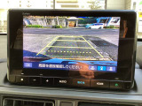 バックカメラ付で安全をサポートします。