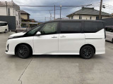 納車前には当社整備工場にて、日産整備士が、車検整備を実施。安心してお乗り頂けますようお渡しさせていただきます。