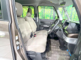 運転席シート廻りは使用感も少なく、良好な状態となっています。丁寧に使われていたことがよくわかりますね。