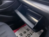 置き場所に困るティッシュボックスも入りそうですね。