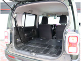 【車屋】として、長く車業界に従事した経験豊富なスタッフが多数在籍しております。