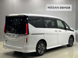セレナ 2.0 ハイウェイスターV 4WD 