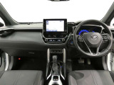 高いホールド性で運転姿勢が安定します。長距離ドライブでも疲れにくいのが魅力です。快適なドライビングライフをお送りください♪